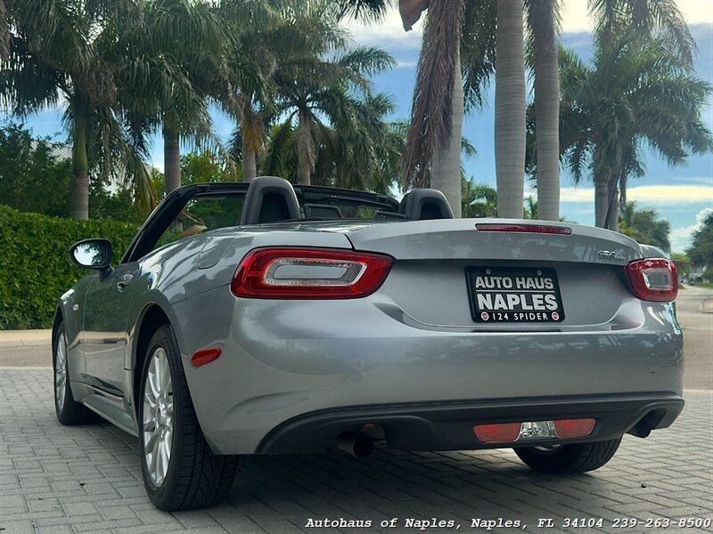 2017 FIAT 124 Spider Classica  
