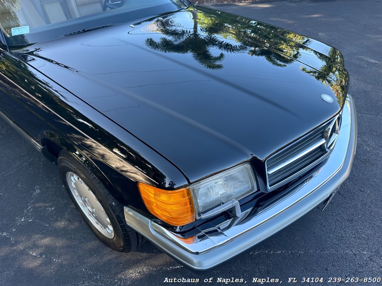 1990 Mercedes-Benz 560 SEC   - Photo 6 - Naples, FL 34104