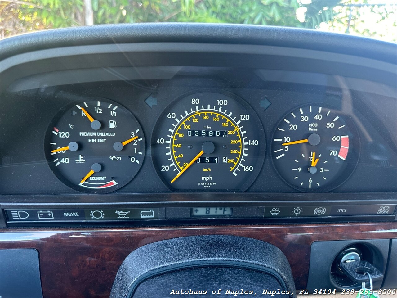 1990 Mercedes-Benz 560 SEC   - Photo 45 - Naples, FL 34104