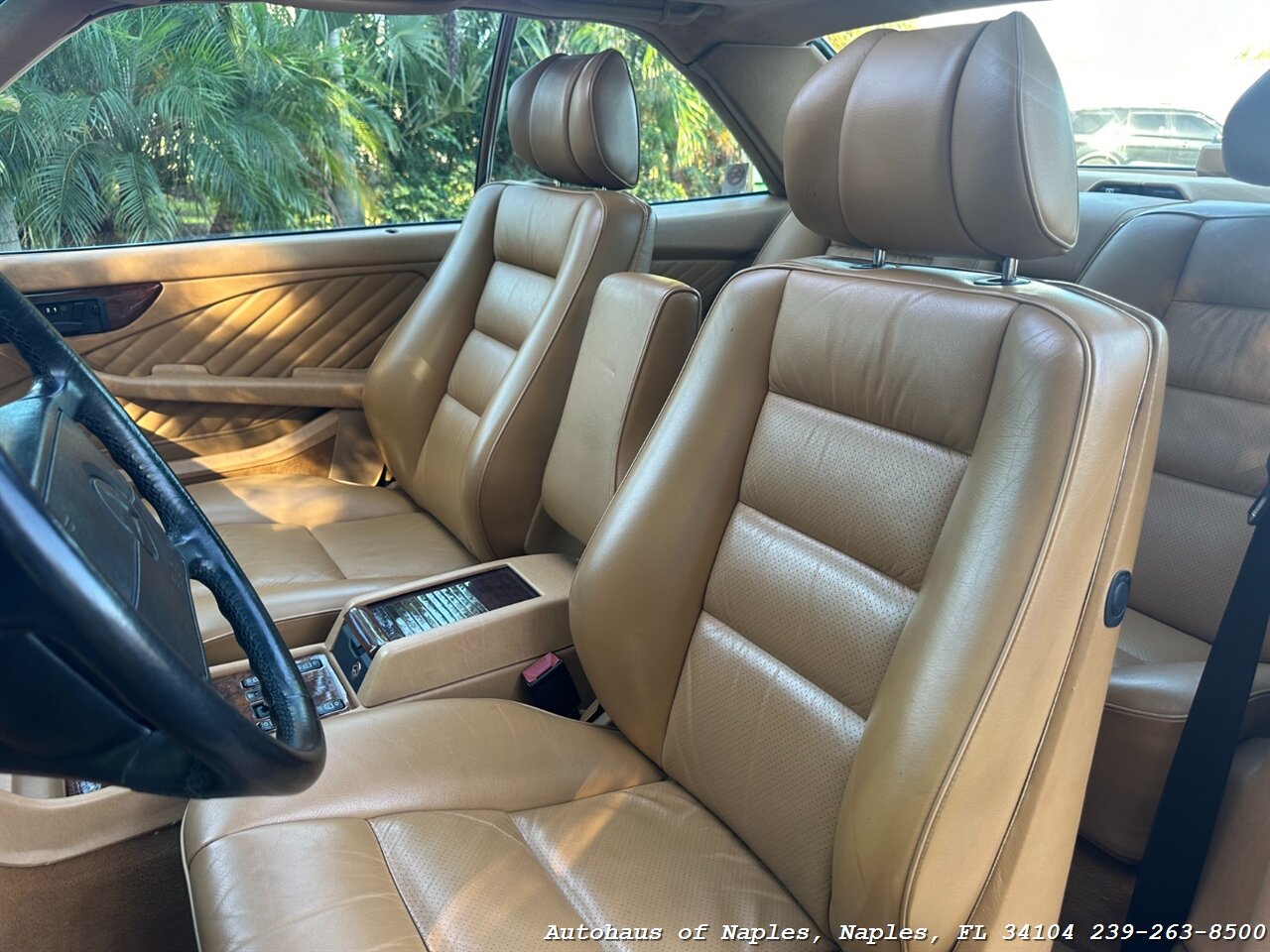 1990 Mercedes-Benz 560 SEC   - Photo 35 - Naples, FL 34104