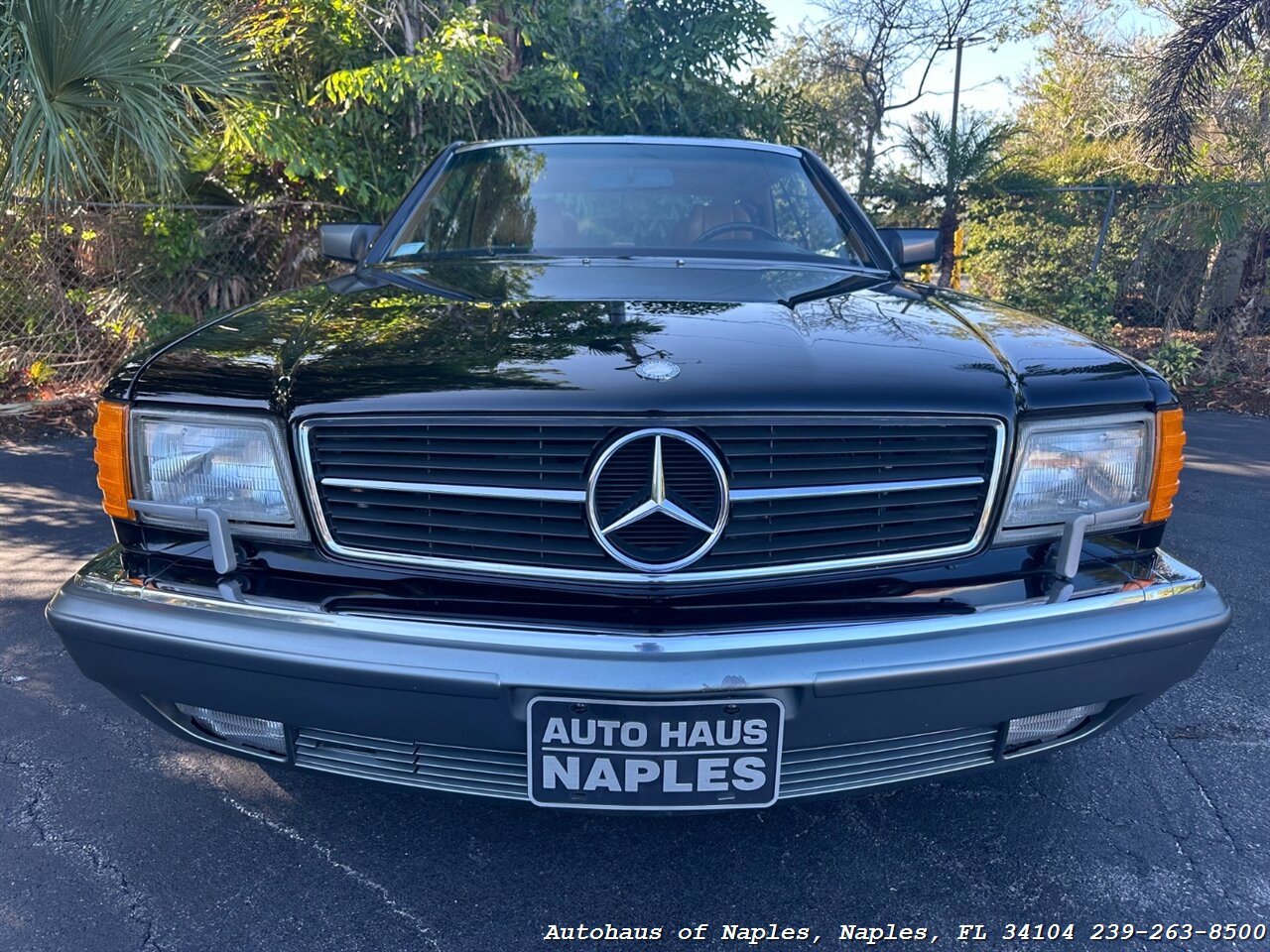 1990 Mercedes-Benz 560 SEC   - Photo 3 - Naples, FL 34104