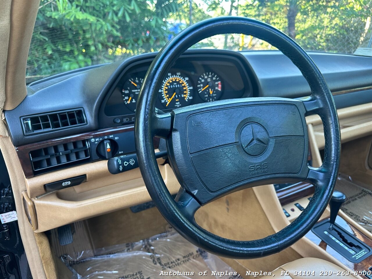 1990 Mercedes-Benz 560 SEC   - Photo 43 - Naples, FL 34104