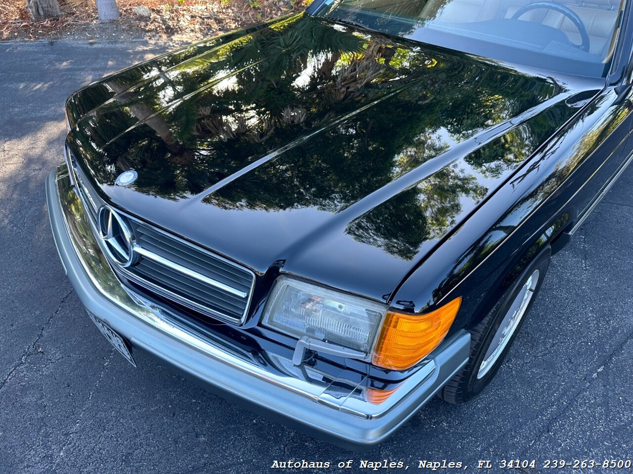 1990 Mercedes-Benz 560 SEC   - Photo 7 - Naples, FL 34104