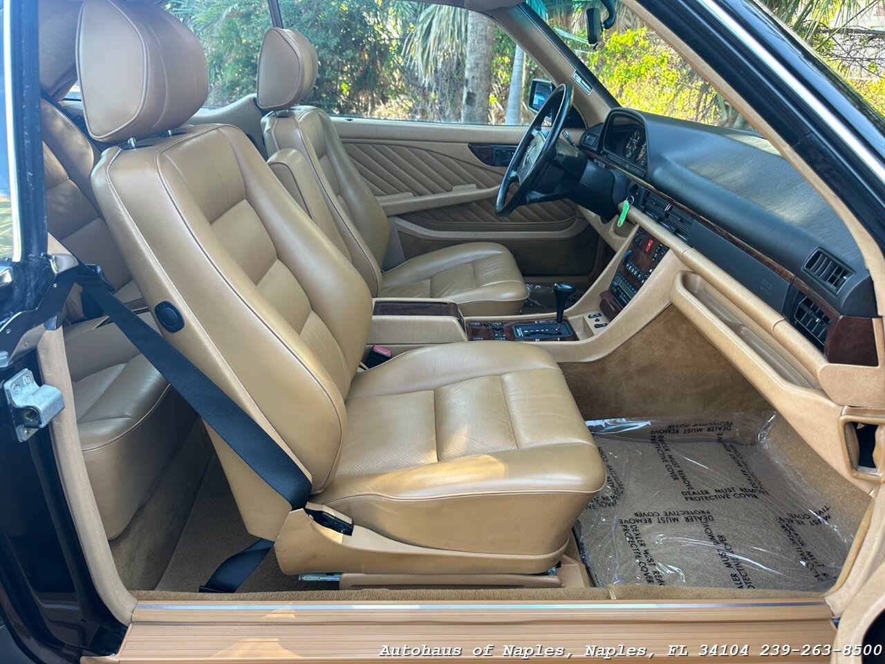 1990 Mercedes-Benz 560 SEC   - Photo 39 - Naples, FL 34104