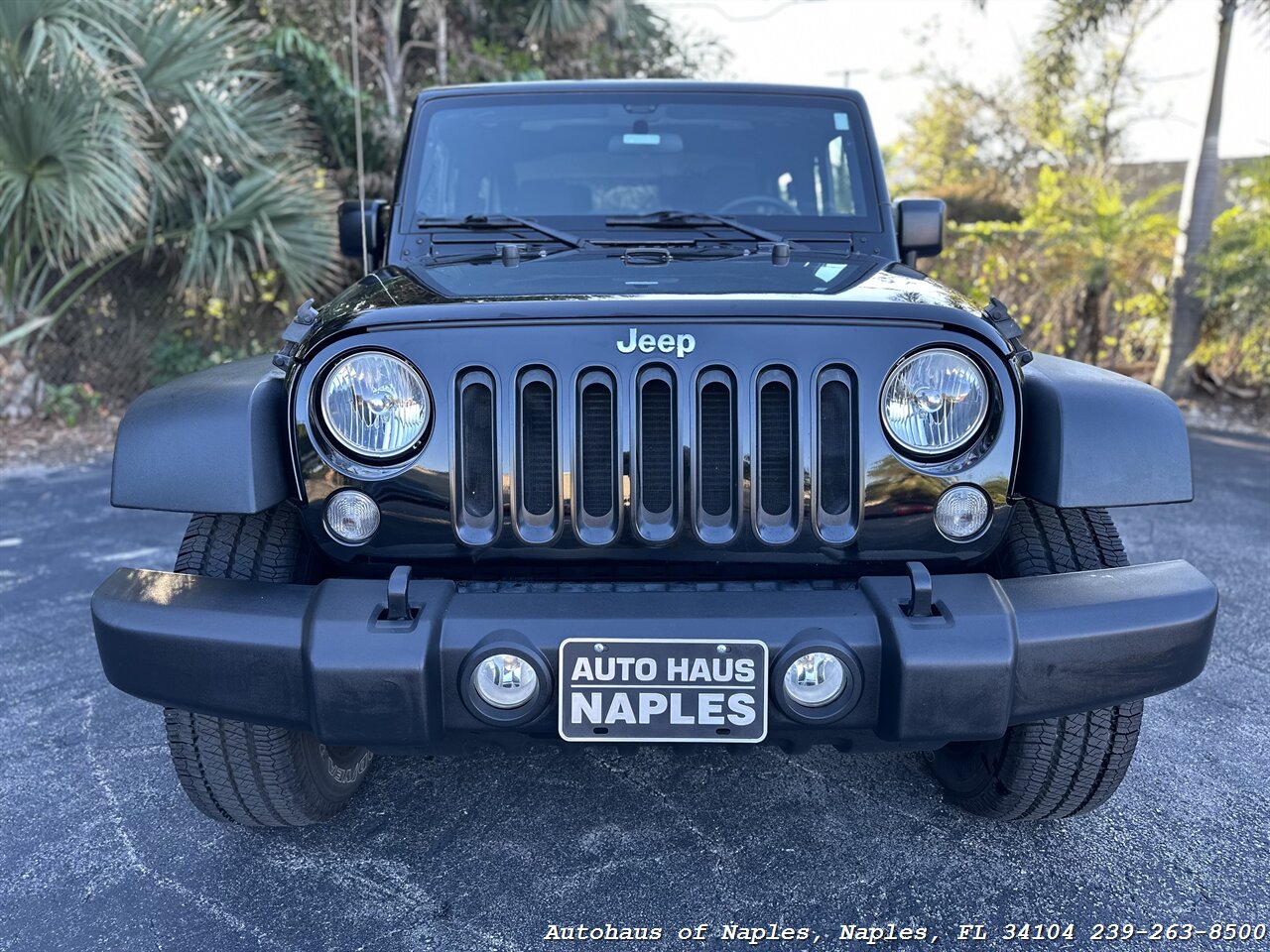 2015 Jeep Wrangler Sport   - Photo 3 - Naples, FL 34104