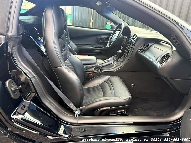 2003 Chevrolet Corvette - Photo 24 - Naples, FL 34104