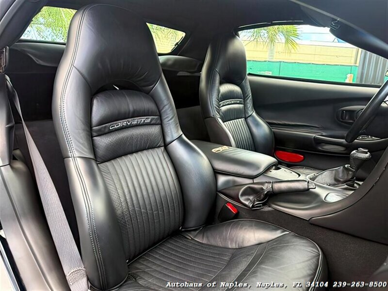 2003 Chevrolet Corvette - Photo 25 - Naples, FL 34104