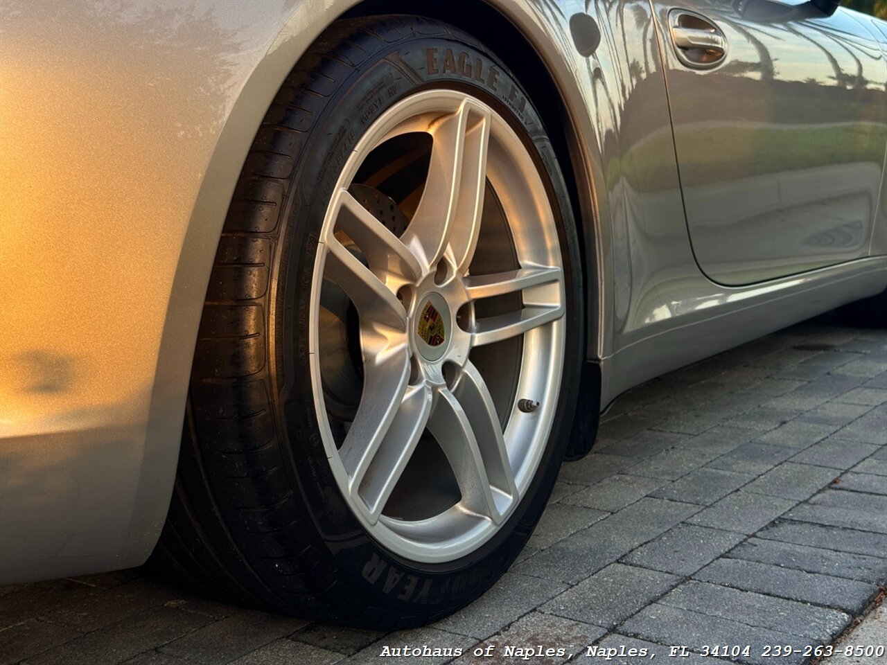 2013 Porsche 911 Carrera - Photo 7 - Naples, FL 34104