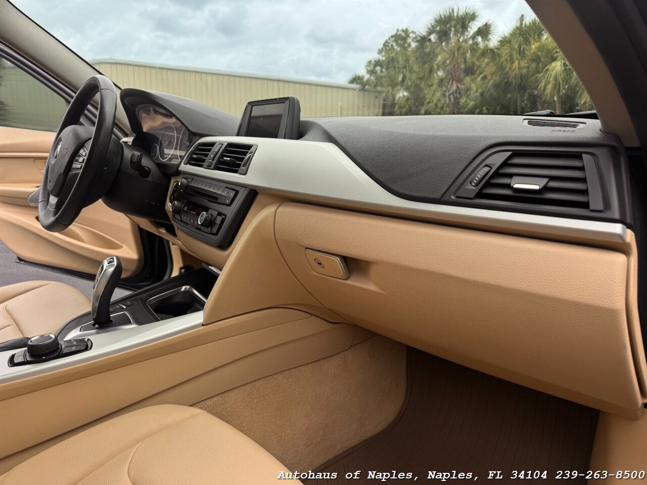 2015 BMW 320i   - Photo 17 - Naples, FL 34104
