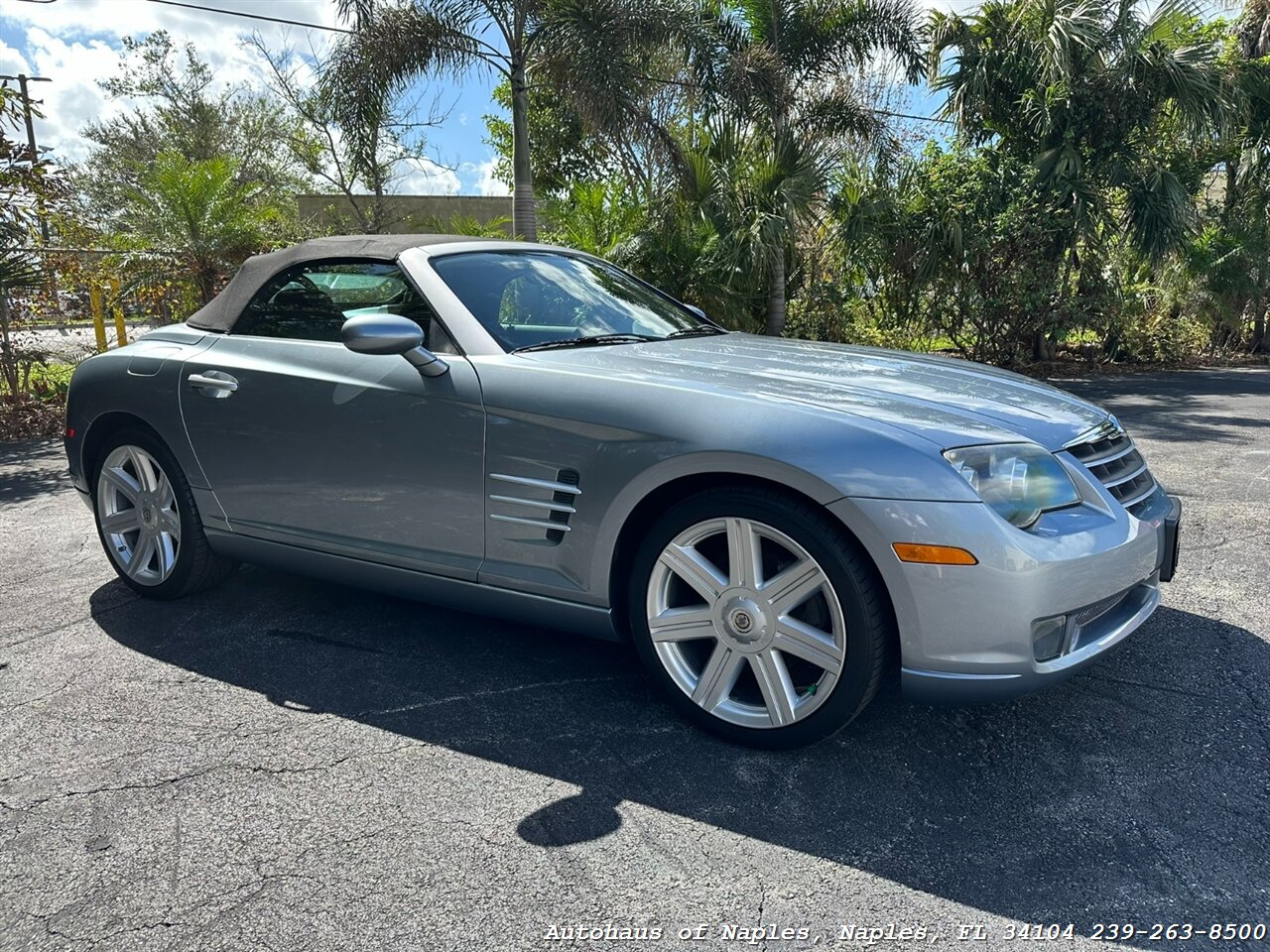 2005 Chrysler Crossfire Limited   - Photo 2 - Naples, FL 34104