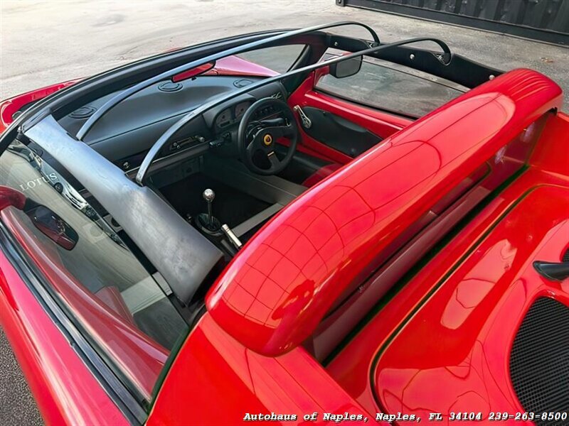 1998 Lotus Elise Series 1   - Photo 29 - Naples, FL 34104