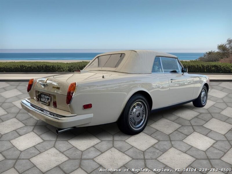 1990 Rolls-Royce Corniche III   - Photo 26 - Naples, FL 34104