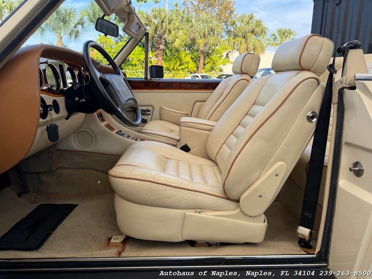 1990 Rolls-Royce Corniche III   - Photo 41 - Naples, FL 34104