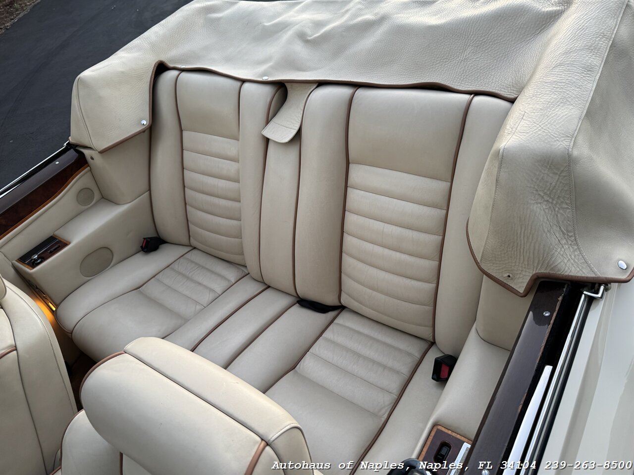 1990 Rolls-Royce Corniche III - Photo 50 - Naples, FL 34104