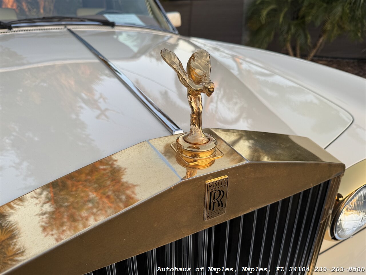 1990 Rolls-Royce Corniche III - Photo 13 - Naples, FL 34104