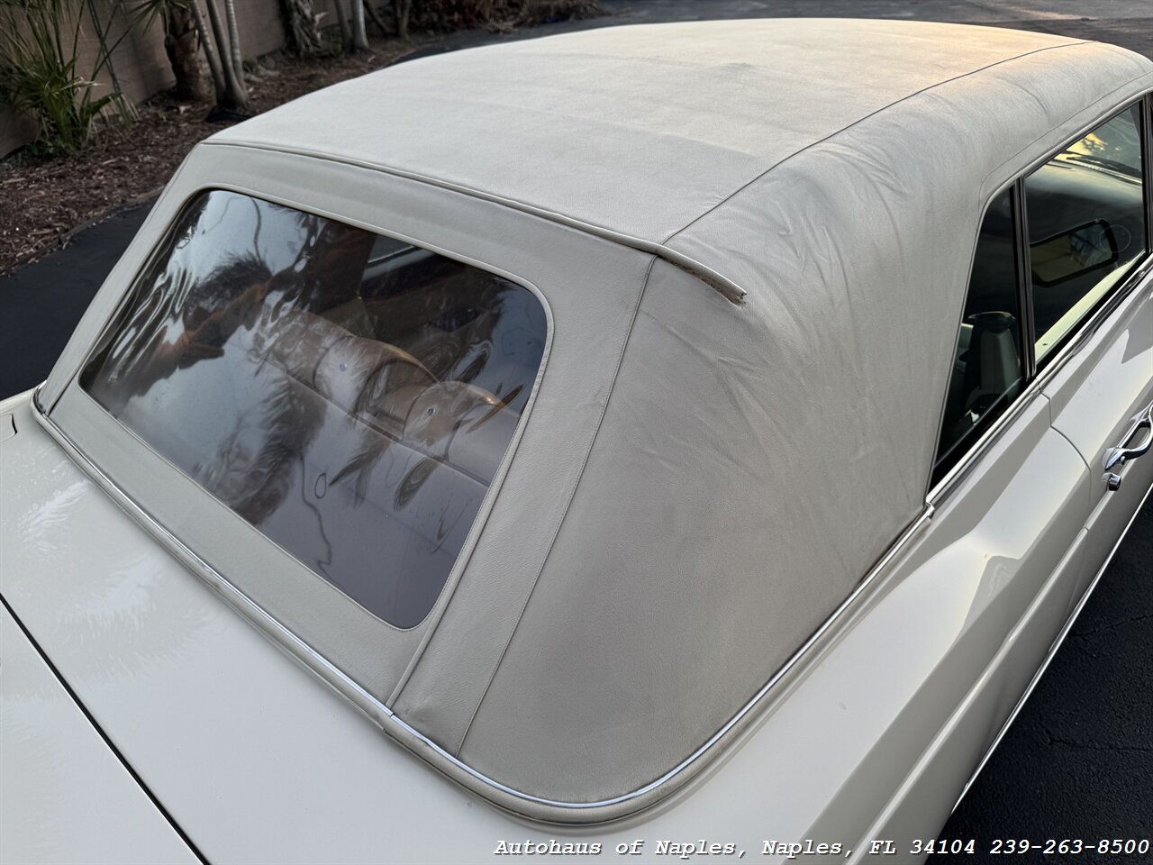 1990 Rolls-Royce Corniche III - Photo 21 - Naples, FL 34104