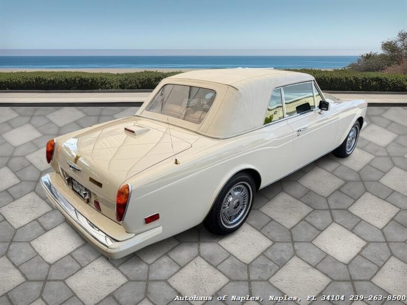 1990 Rolls-Royce Corniche III   - Photo 27 - Naples, FL 34104