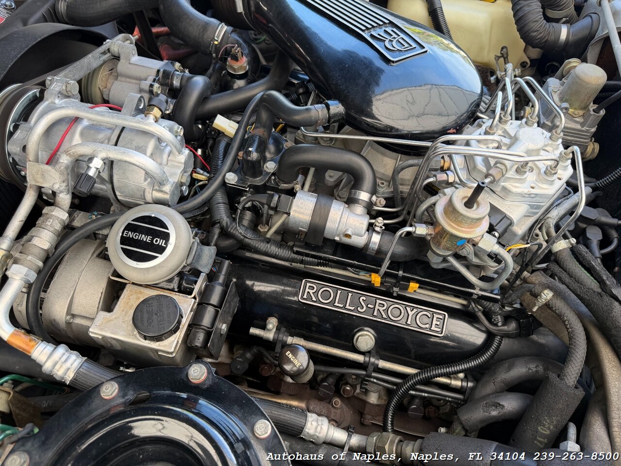 1990 Rolls-Royce Corniche III   - Photo 34 - Naples, FL 34104
