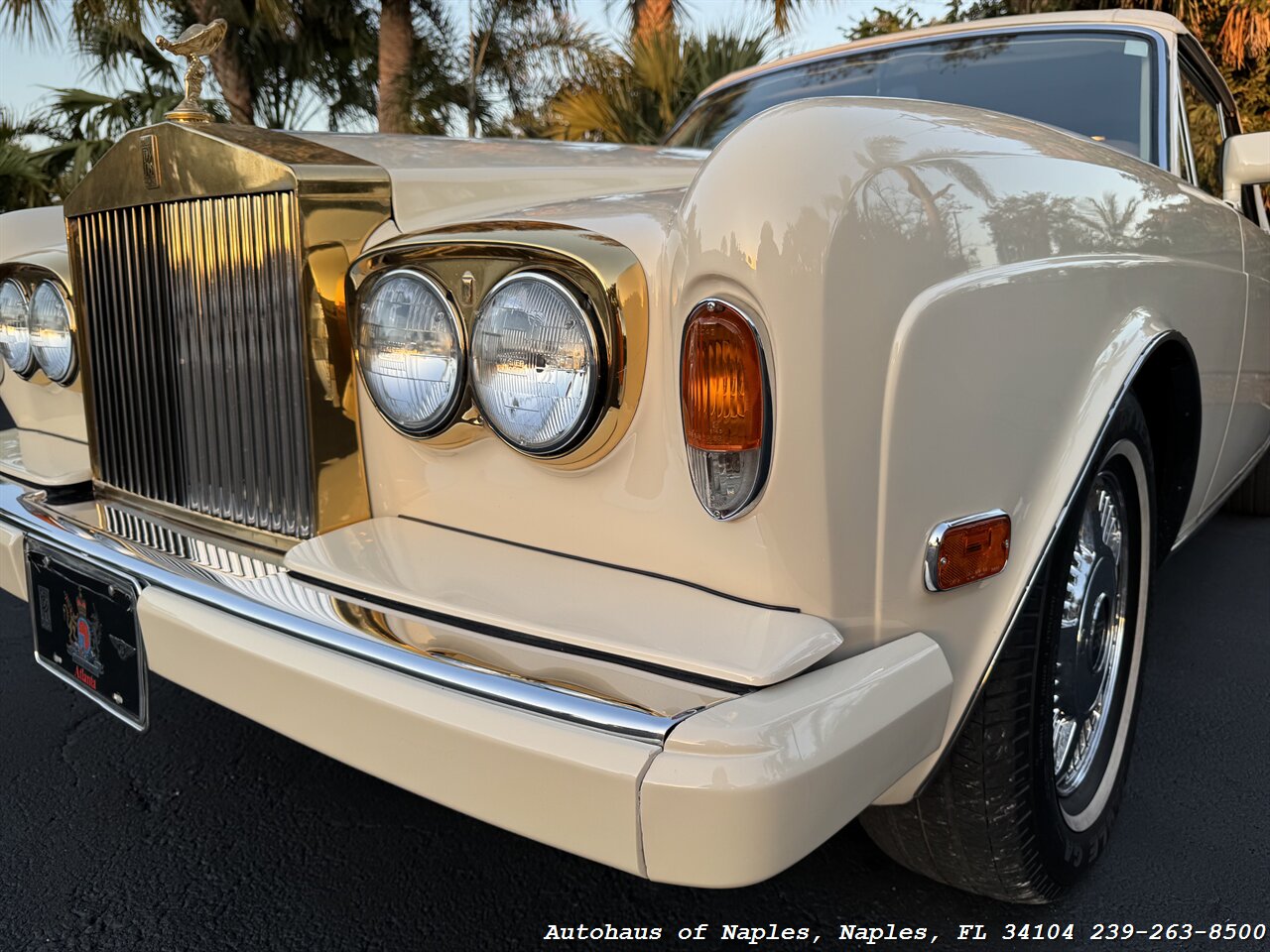1990 Rolls-Royce Corniche III - Photo 15 - Naples, FL 34104
