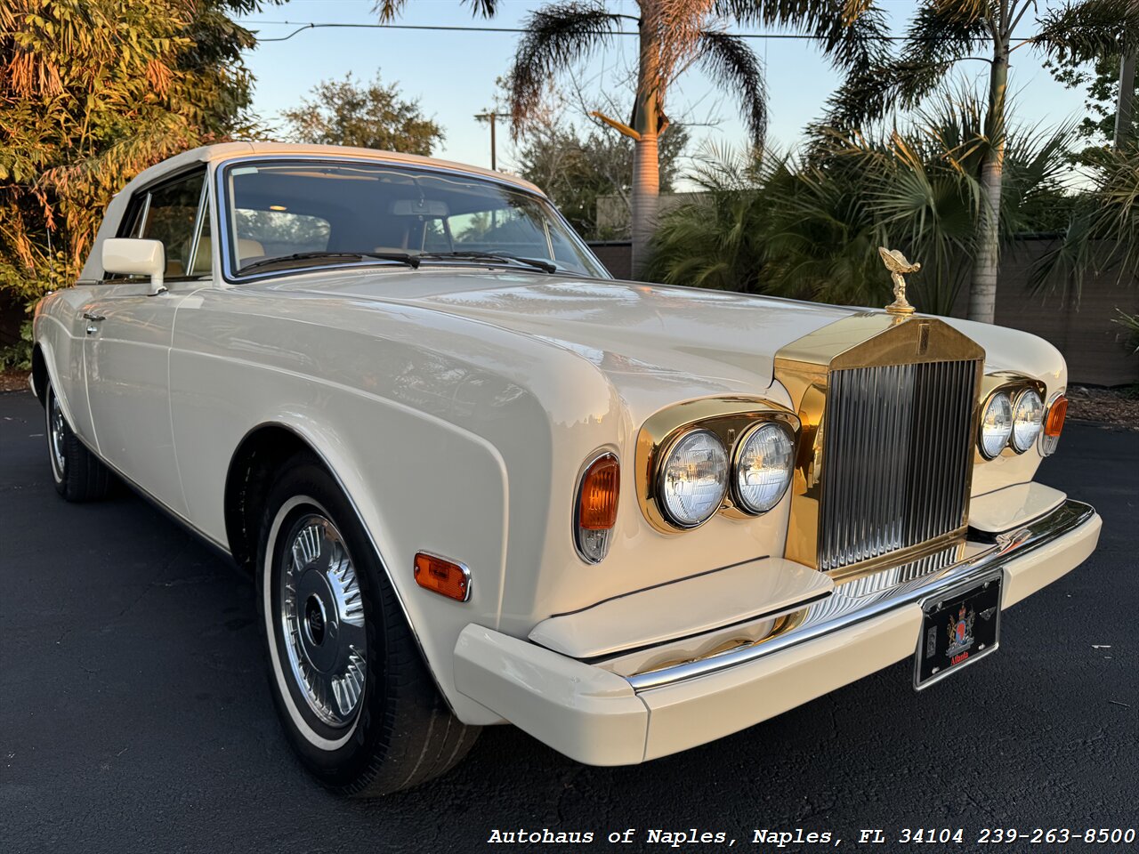 1990 Rolls-Royce Corniche's photo