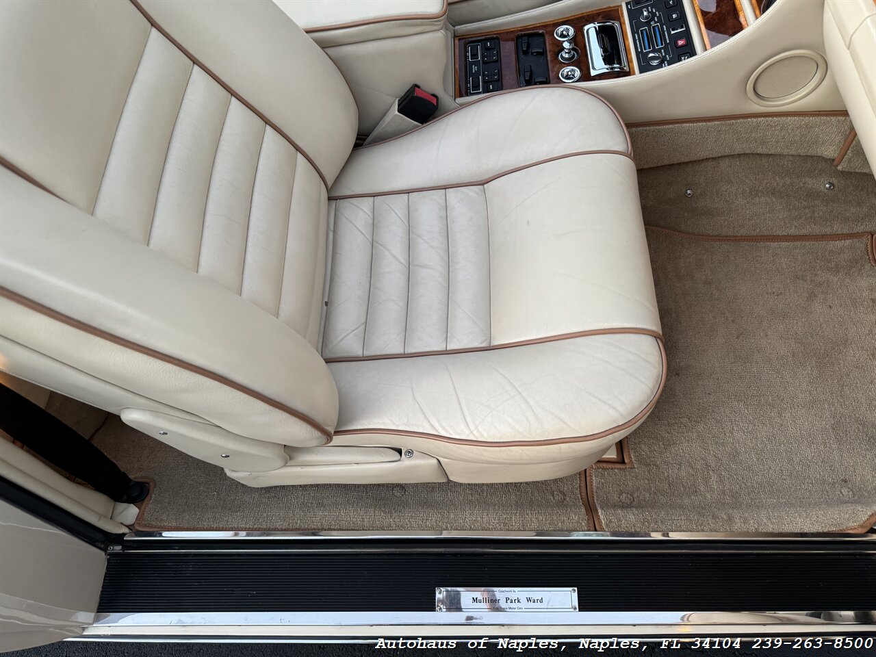 1990 Rolls-Royce Corniche III - Photo 43 - Naples, FL 34104
