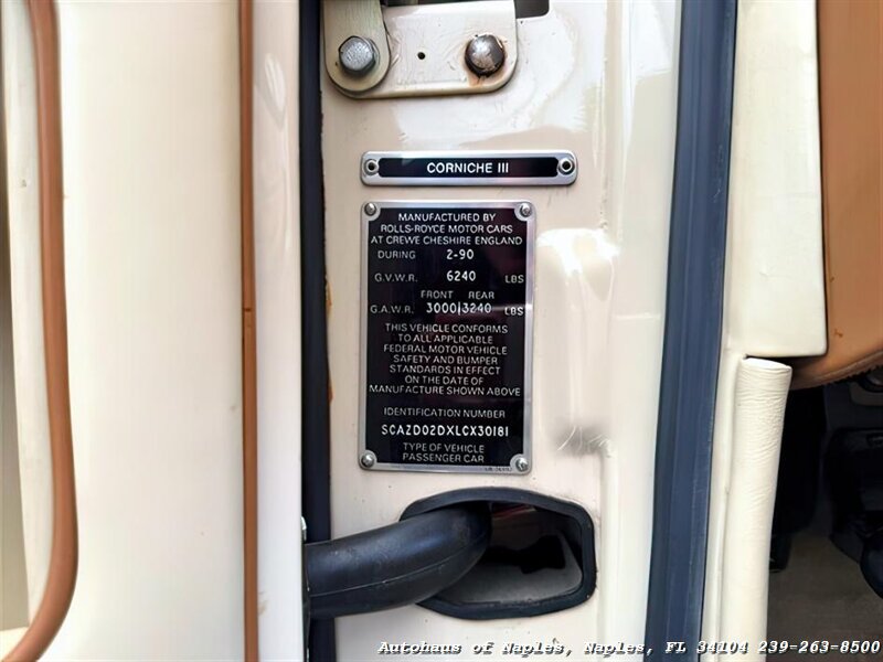 1990 Rolls-Royce Corniche III   - Photo 44 - Naples, FL 34104