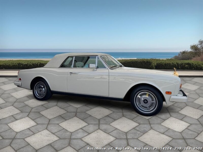 1990 Rolls-Royce Corniche III   - Photo 15 - Naples, FL 34104