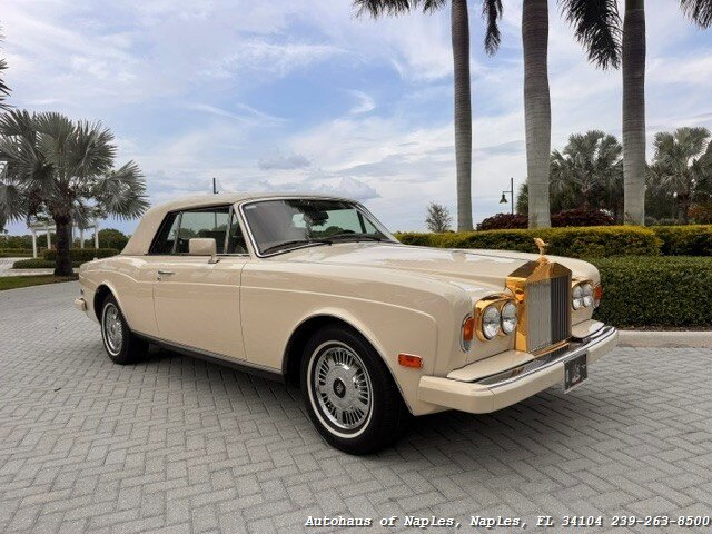 1990 ROLLS ROYCE Corniche - Photo 5 - Naples, FL 34104