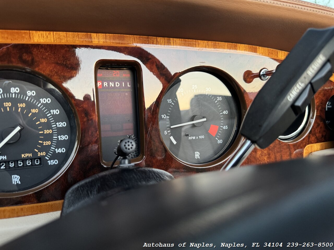 1990 Rolls-Royce Corniche III - Photo 34 - Naples, FL 34104