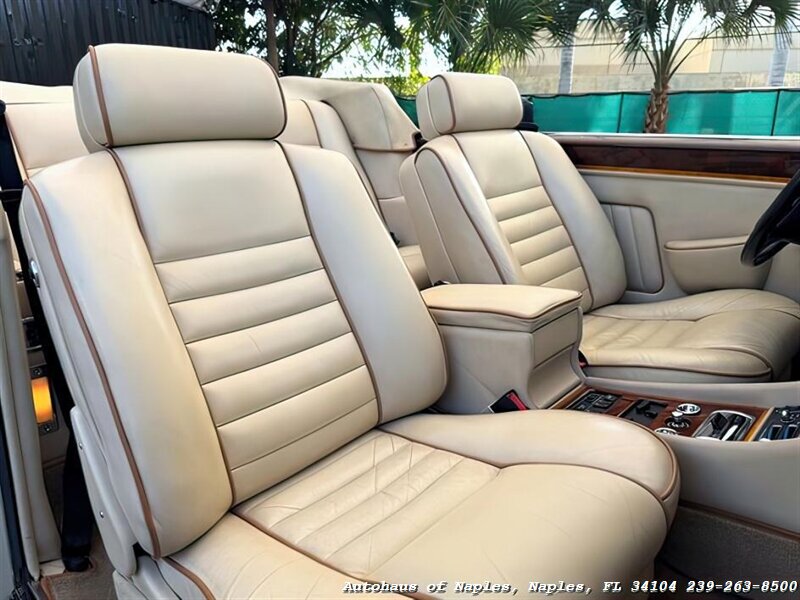 1990 Rolls-Royce Corniche III   - Photo 49 - Naples, FL 34104