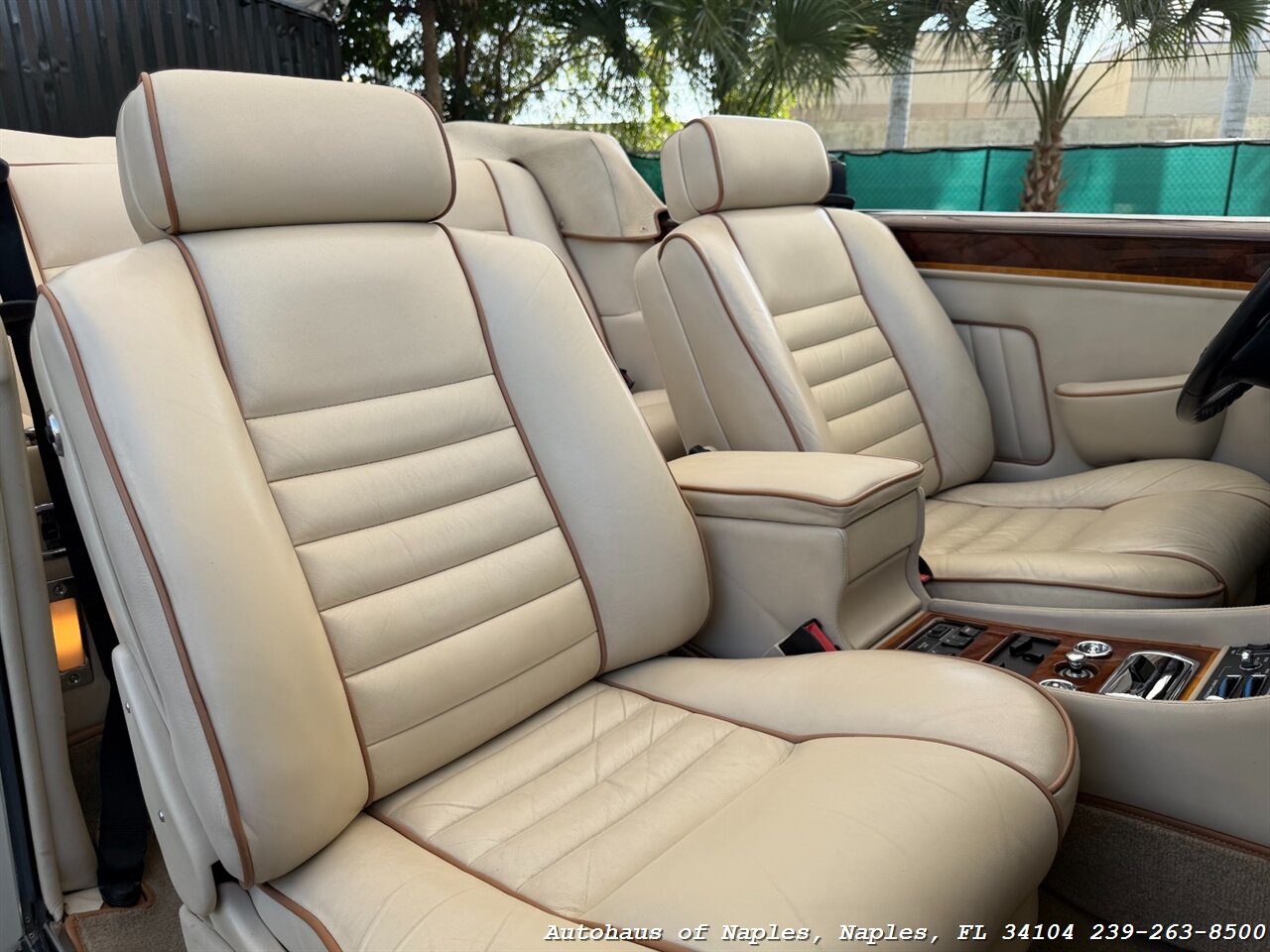 1990 Rolls-Royce Corniche III   - Photo 49 - Naples, FL 34104