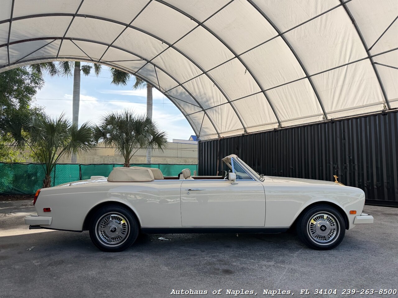 1990 Rolls-Royce Corniche III   - Photo 13 - Naples, FL 34104