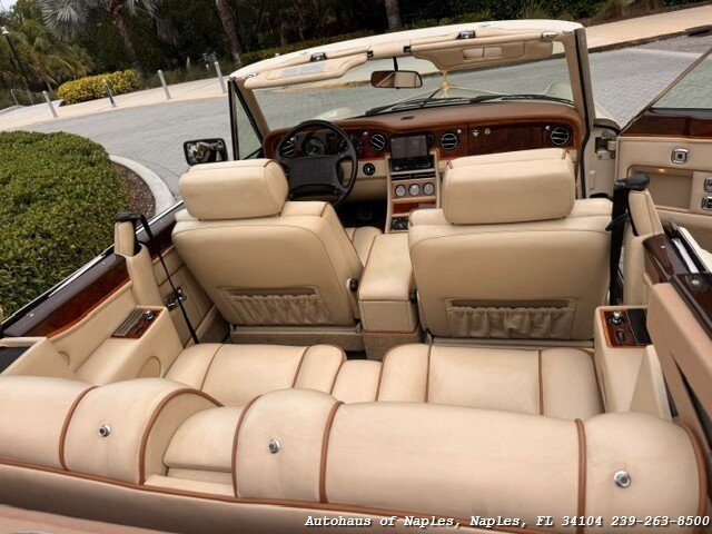1990 ROLLS ROYCE Corniche - Photo 13 - Naples, FL 34104