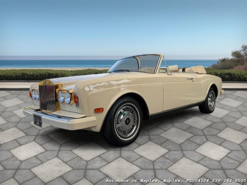 1990 Rolls-Royce Corniche III   - Photo 4 - Naples, FL 34104