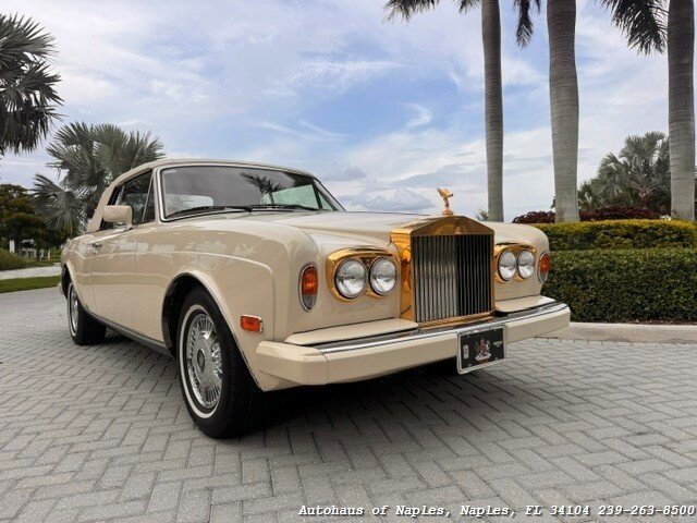 1990 ROLLS ROYCE Corniche - Photo 3 - Naples, FL 34104