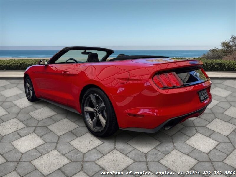 2015 Ford Mustang V6   - Photo 9 - Naples, FL 34104