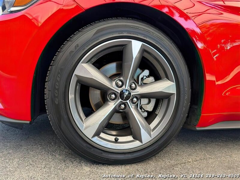 2015 Ford Mustang V6   - Photo 26 - Naples, FL 34104