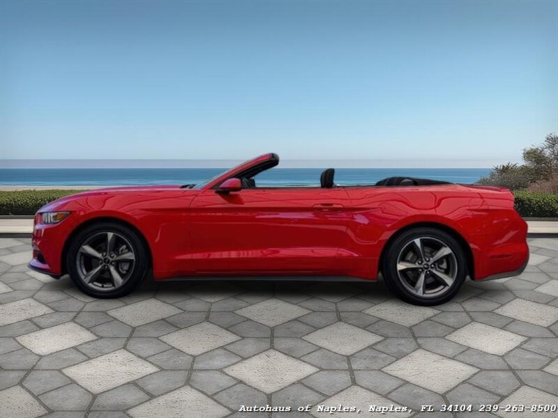 2015 Ford Mustang V6   - Photo 8 - Naples, FL 34104
