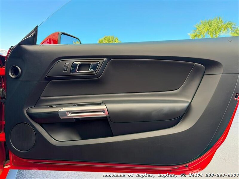 2015 Ford Mustang V6   - Photo 47 - Naples, FL 34104