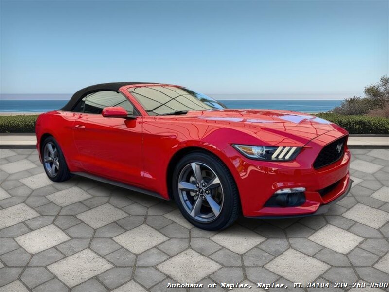 2015 Ford Mustang V6   - Photo 14 - Naples, FL 34104