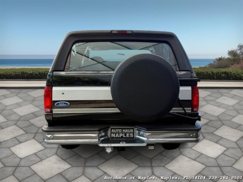 1992 Ford Bronco photo 6