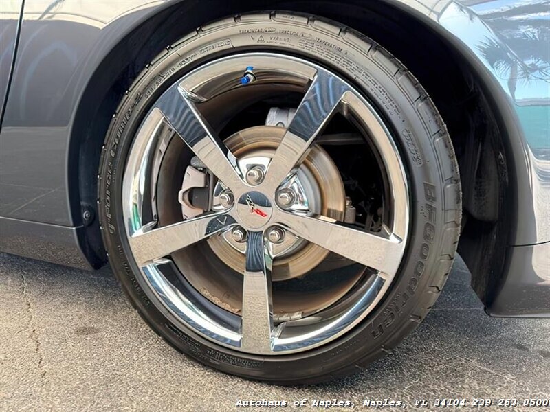2010 Chevrolet Corvette 3LT 6-Speed   - Photo 28 - Naples, FL 34104