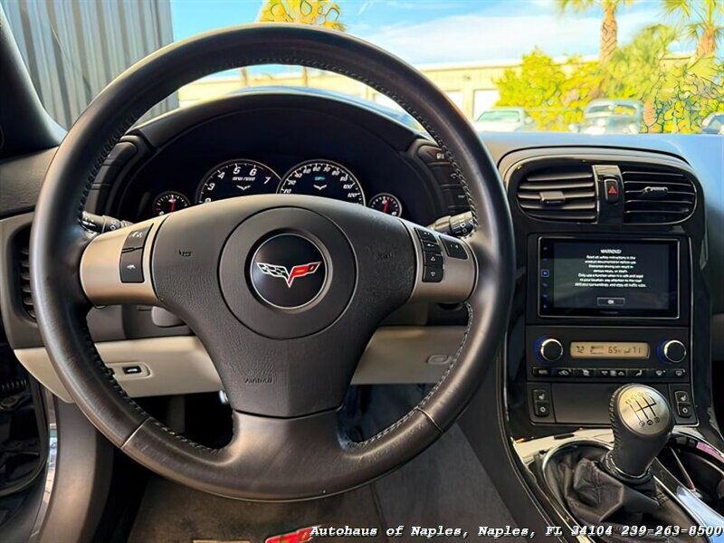 2010 Chevrolet Corvette 3LT 6-Speed   - Photo 39 - Naples, FL 34104
