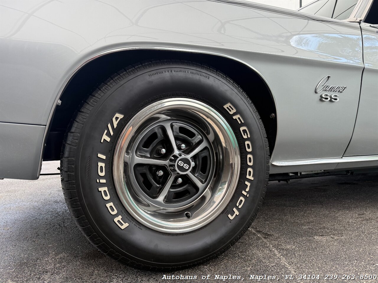 1969 Chevrolet Camaro   - Photo 10 - Naples, FL 34104