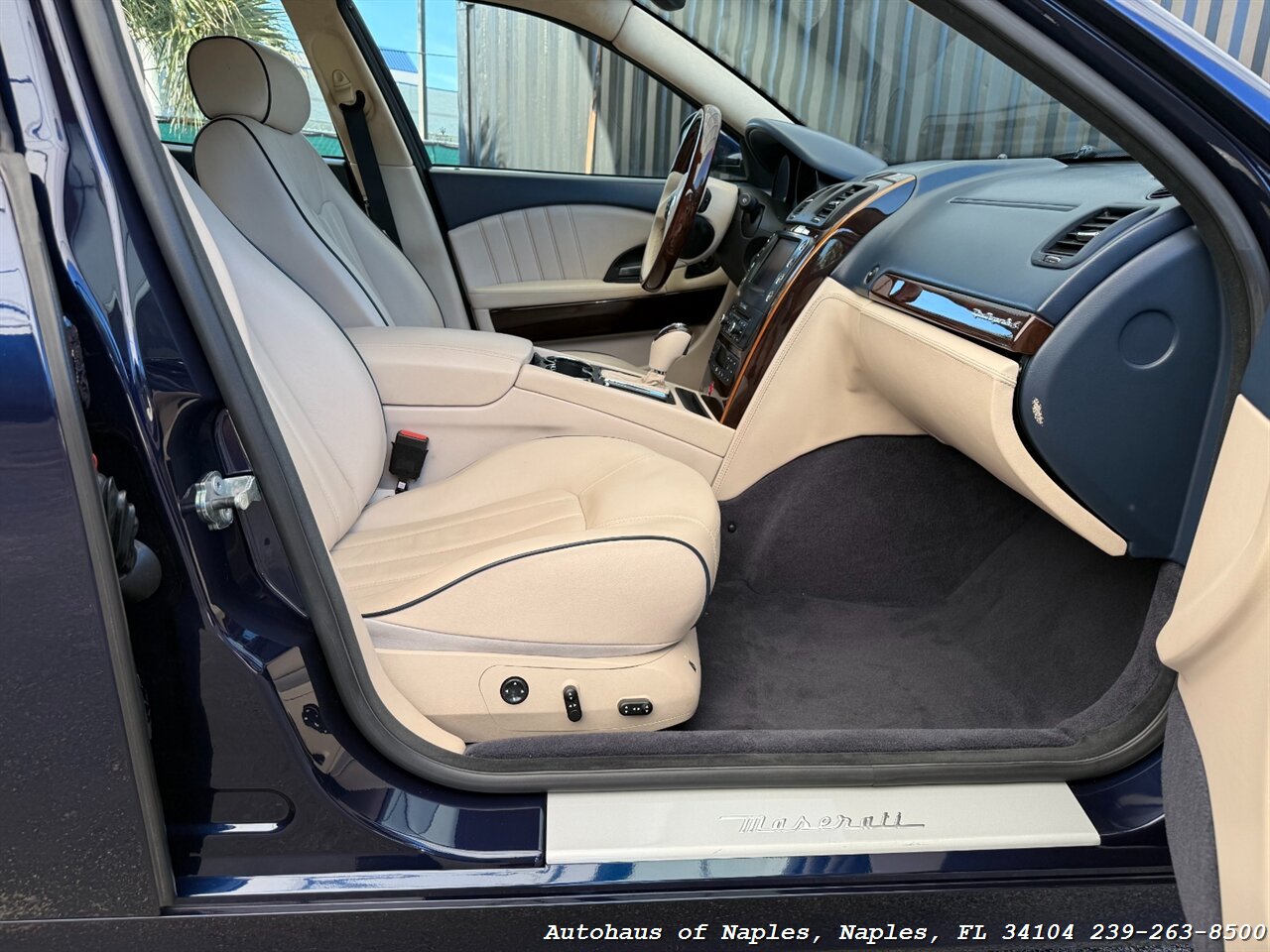 2013 Maserati Quattroporte S   - Photo 23 - Naples, FL 34104