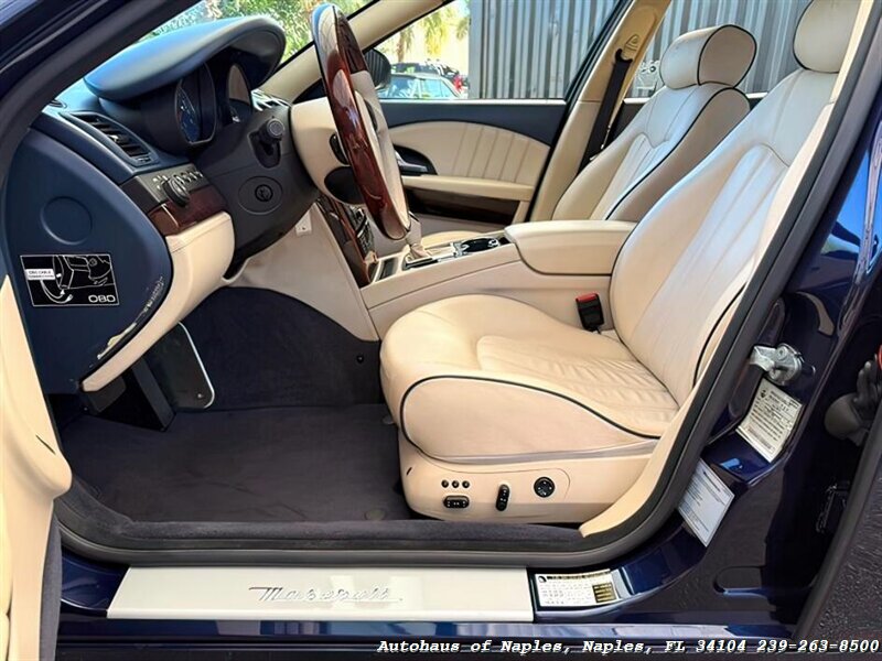 2013 Maserati Quattroporte Sport GT photo 17