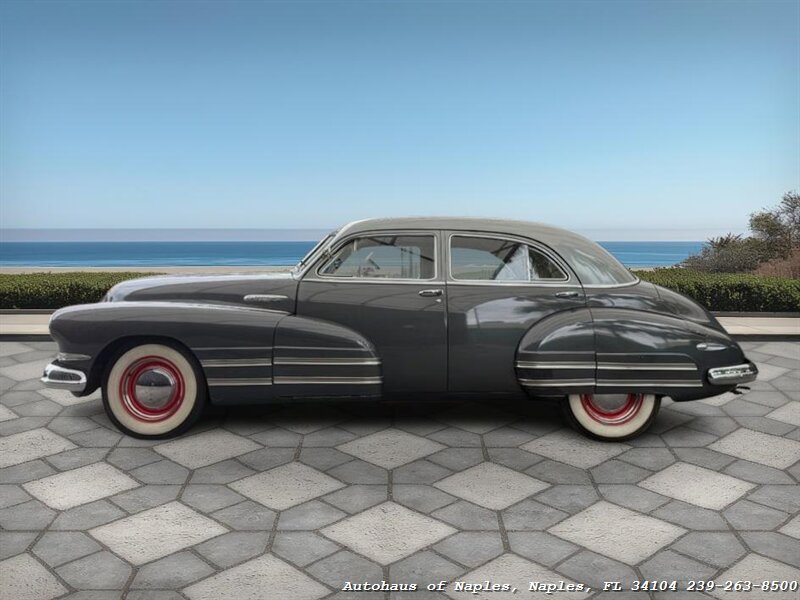 1942 Buick Super 4-Door Sedan   - Photo 8 - Naples, FL 34104
