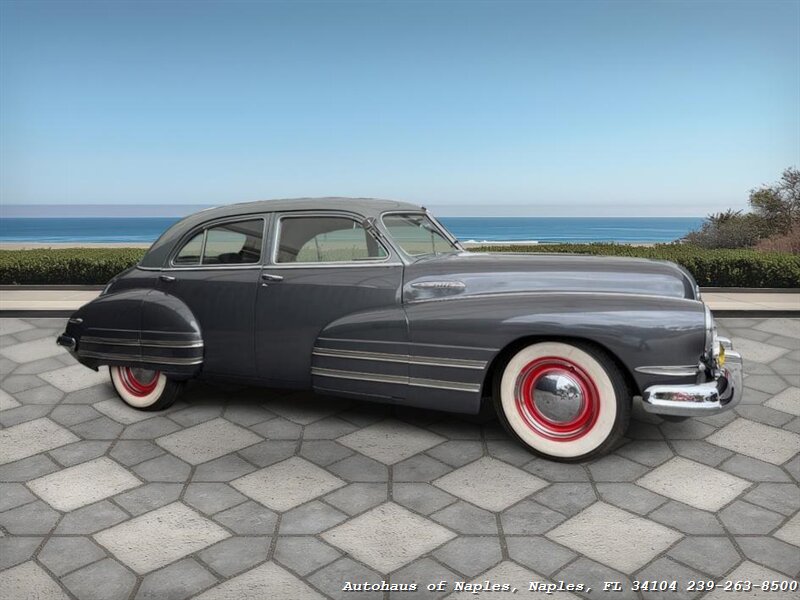 1942 Buick Super 4-Door Sedan   - Photo 2 - Naples, FL 34104