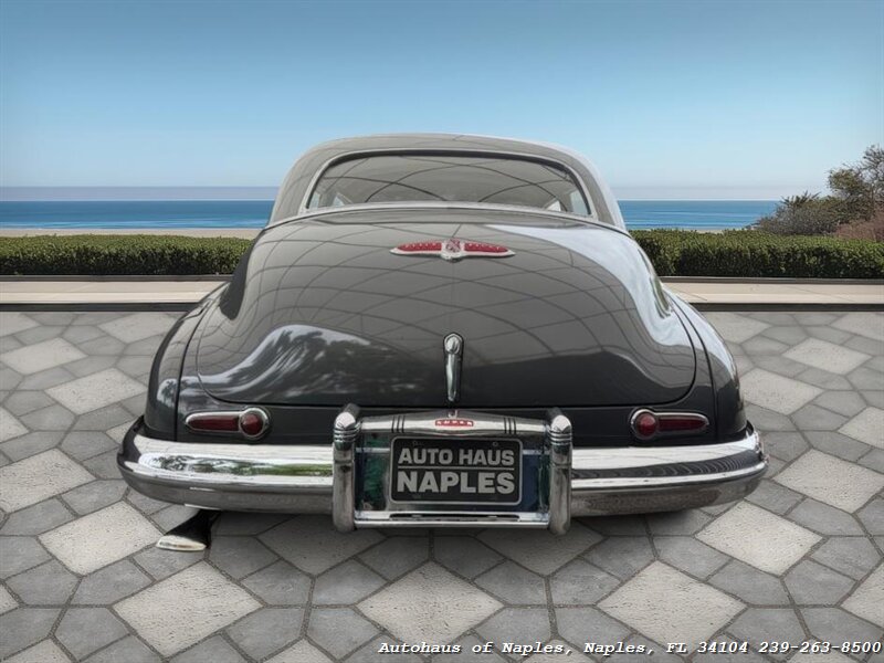 1942 Buick Super 4-Door Sedan   - Photo 11 - Naples, FL 34104