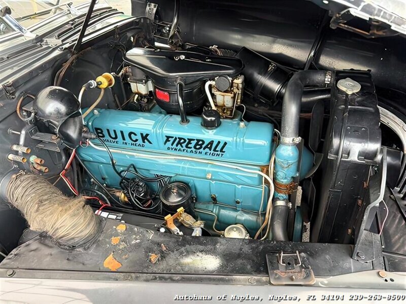 1942 Buick Super 4-Door Sedan   - Photo 22 - Naples, FL 34104